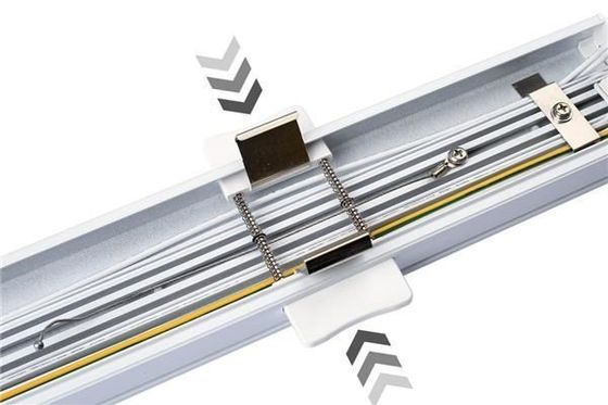 オフィスの蛍光灯のためのLEDの線形モジュール35W 5ftは取り替えを置く